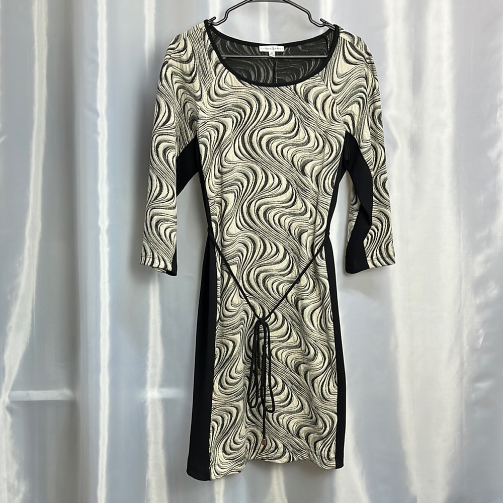 Sandra Darren women’s dress